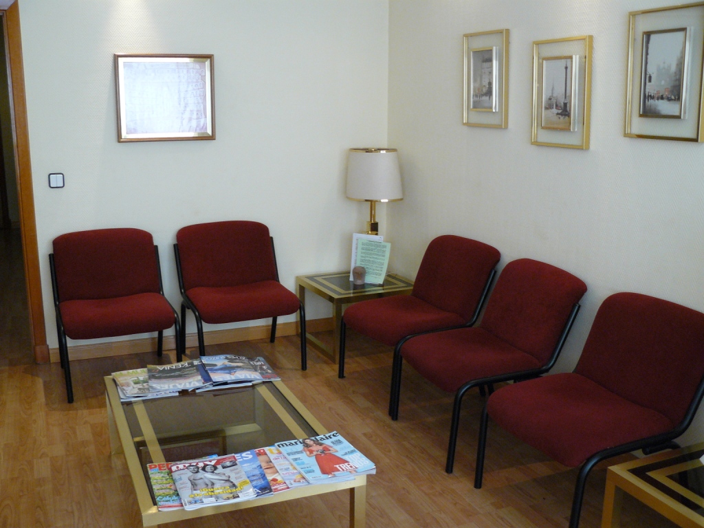Sala de espera Clínica Dental Sieiro